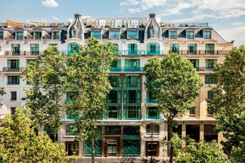 luxury hotels in 1St 2Nd Arr. (Near Louvre)