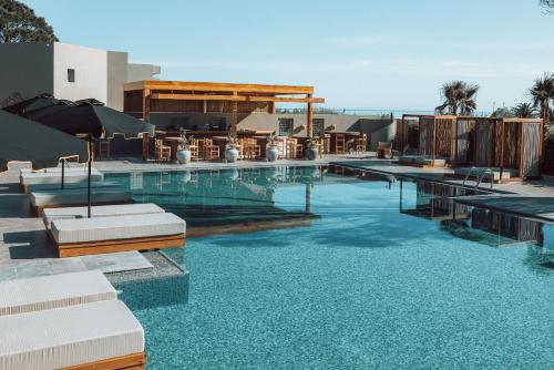 luxury hotels in West Crete