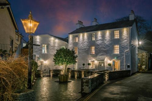 luxury hotels in Bowness-On-Windermere