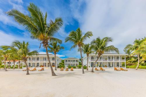 luxury hotels in Belize Province