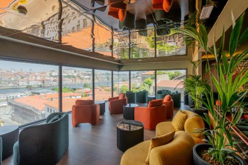luxury hotels in Porto