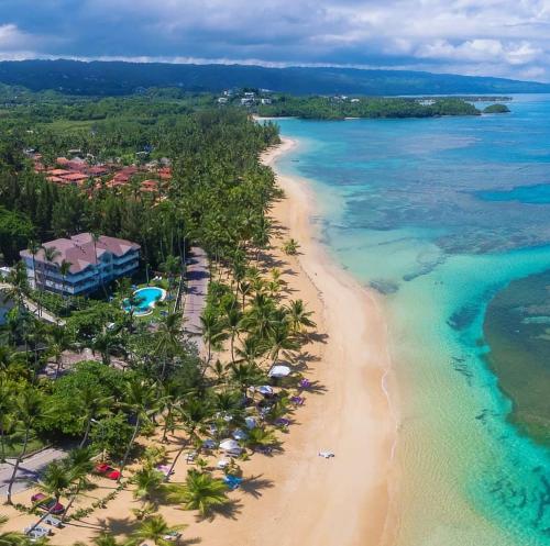 luxury hotels in Samana Peninsula