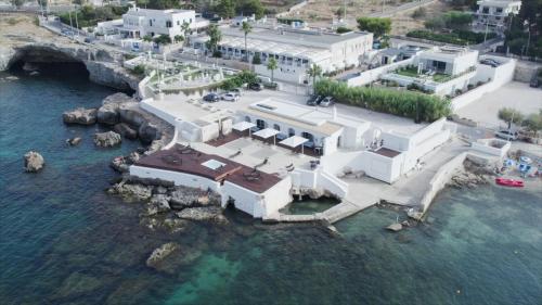 luxury hotels in Bari Province