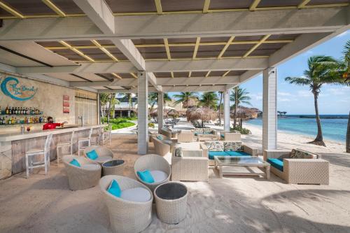 luxury hotels in Puerto Aventuras