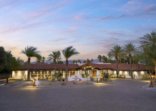 luxury hotels in Palm Springs Metropolitan