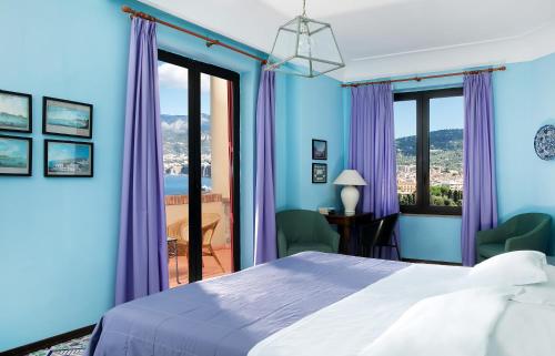 luxury hotels in Sorrento