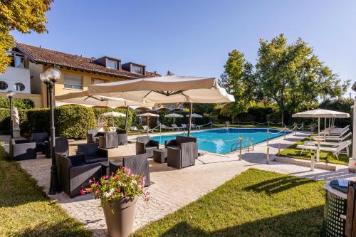 luxury hotels in Old Treviso Area