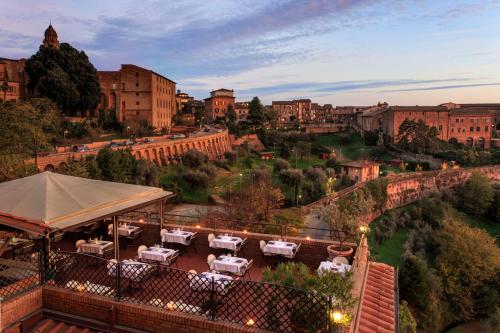 luxury hotels in Siena