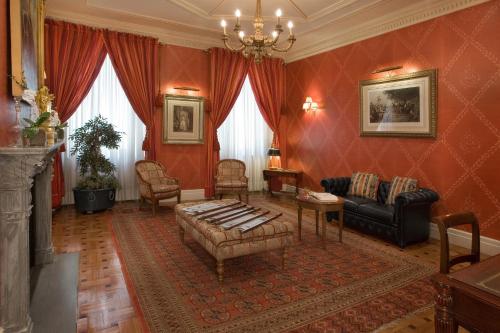 luxury hotels in Turin