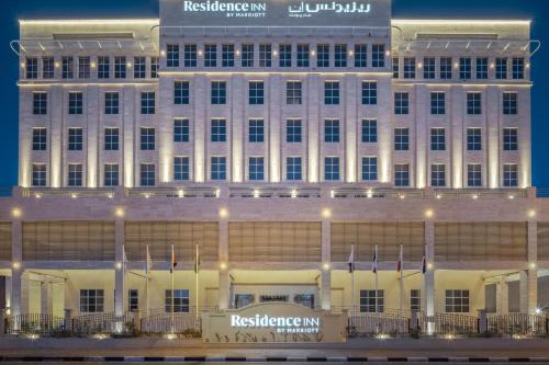 luxury hotels in Eastern Province