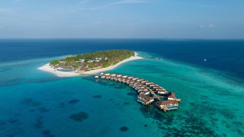 luxury hotels in Baa Atoll