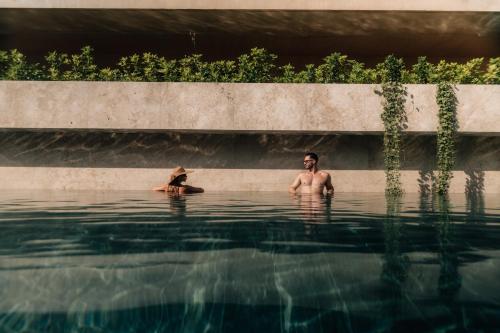 luxury hotels in Paphos