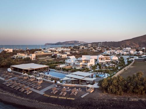 luxury hotels in Akrotiri