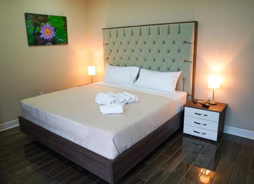 luxury hotels in Guayas