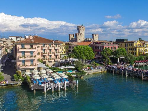 luxury hotels in Garda Lake - Lombardia