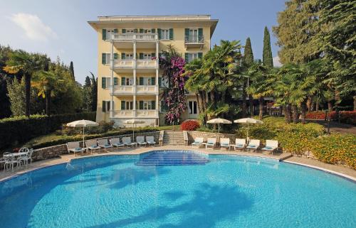 luxury hotels in Salò