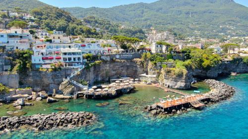 luxury hotels in Ischia Island