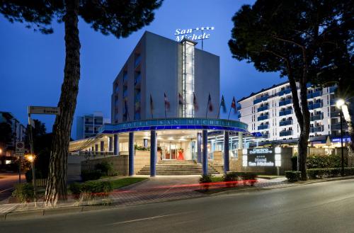 luxury hotels in Udine Area