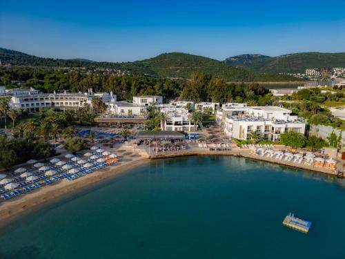luxury hotels in Torba