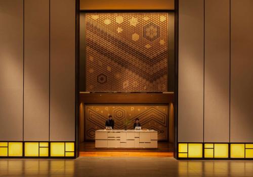 luxury hotels in Tokyo