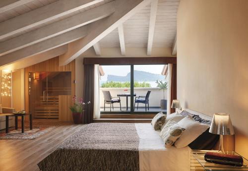 luxury hotels in Garda Lake - Lombardia