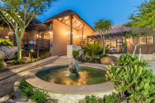 luxury hotels in Somerset West