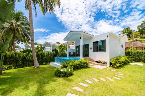 luxury hotels in Thong Nai Pan Noi