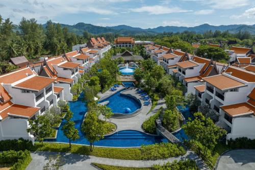 luxury hotels in Khao Lak