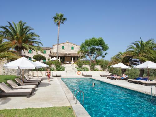 luxury hotels in Sierra De Tramuntana