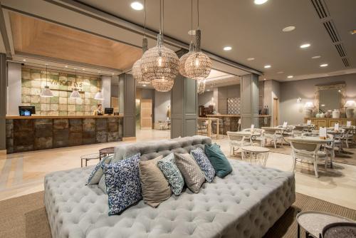 luxury hotels in Valencia Province