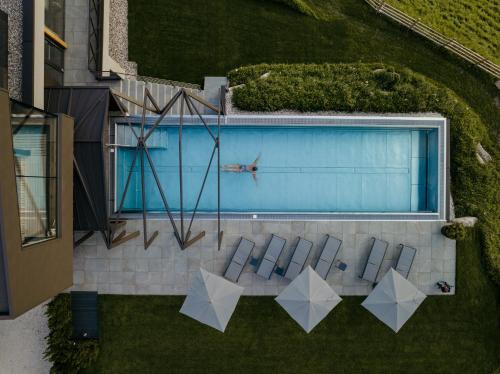 luxury hotels in Nova Ponente