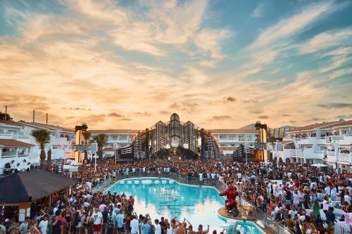 luxury hotels in Ibiza Town