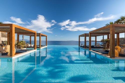 luxury hotels in Greece