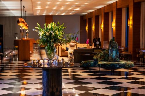 luxury hotels in Agia Pelagia