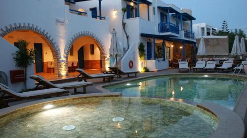 luxury hotels in Naxos