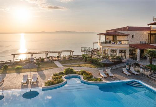 luxury hotels in Sani Beach