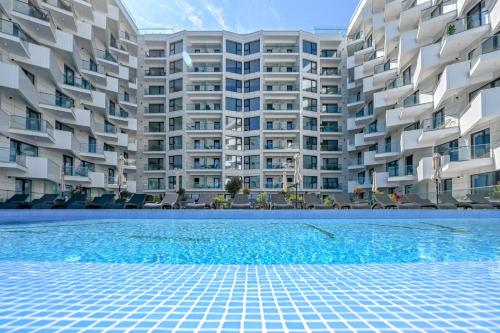 luxury hotels in Mamaia-Sat