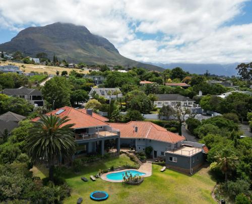 luxury hotels in Somerset West