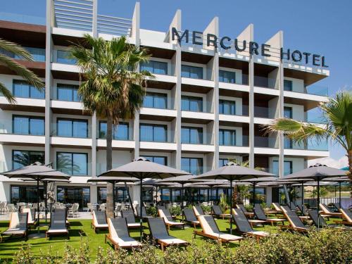 luxury hotels in Larnaca