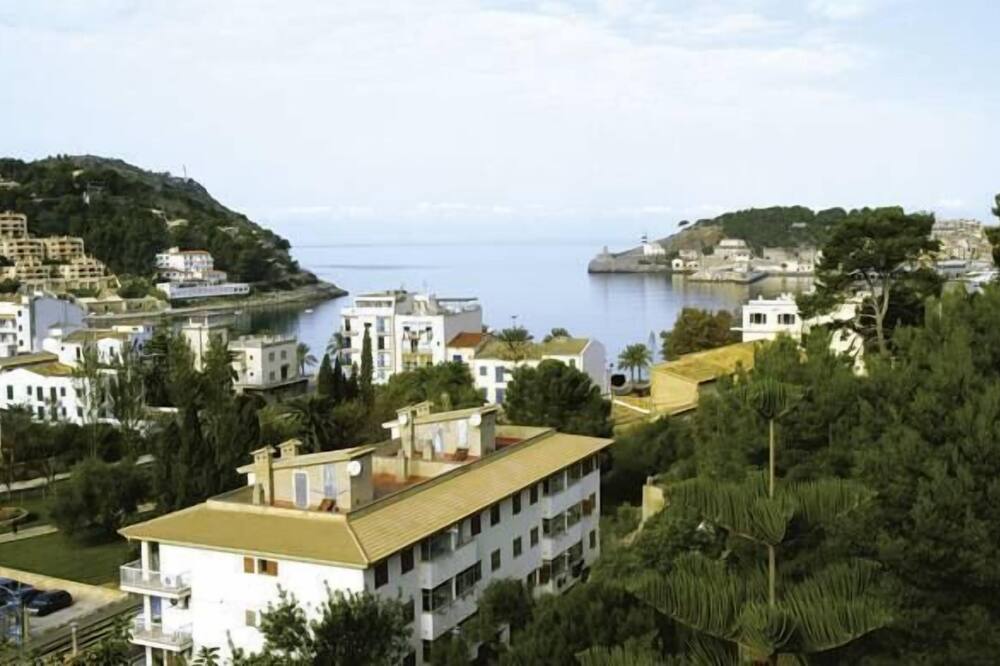 luxury hotels in Torrent De Pareis Gorge