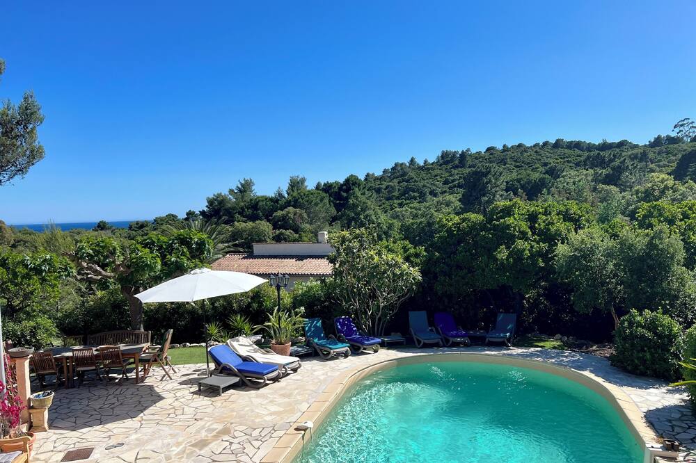 luxury hotels in La Croix-Valmer